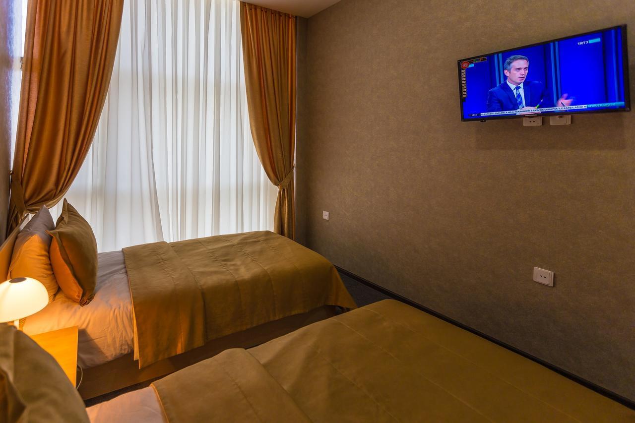 Riva Hotel Baku Exterior photo